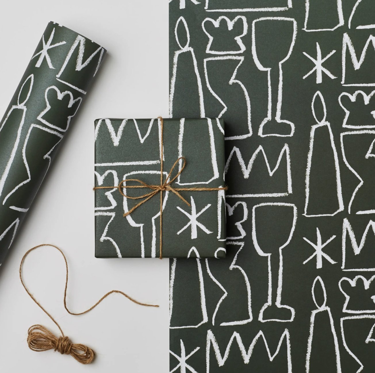 Scandi Christmas Wrap | 5 Sheets & Ceramic Tag