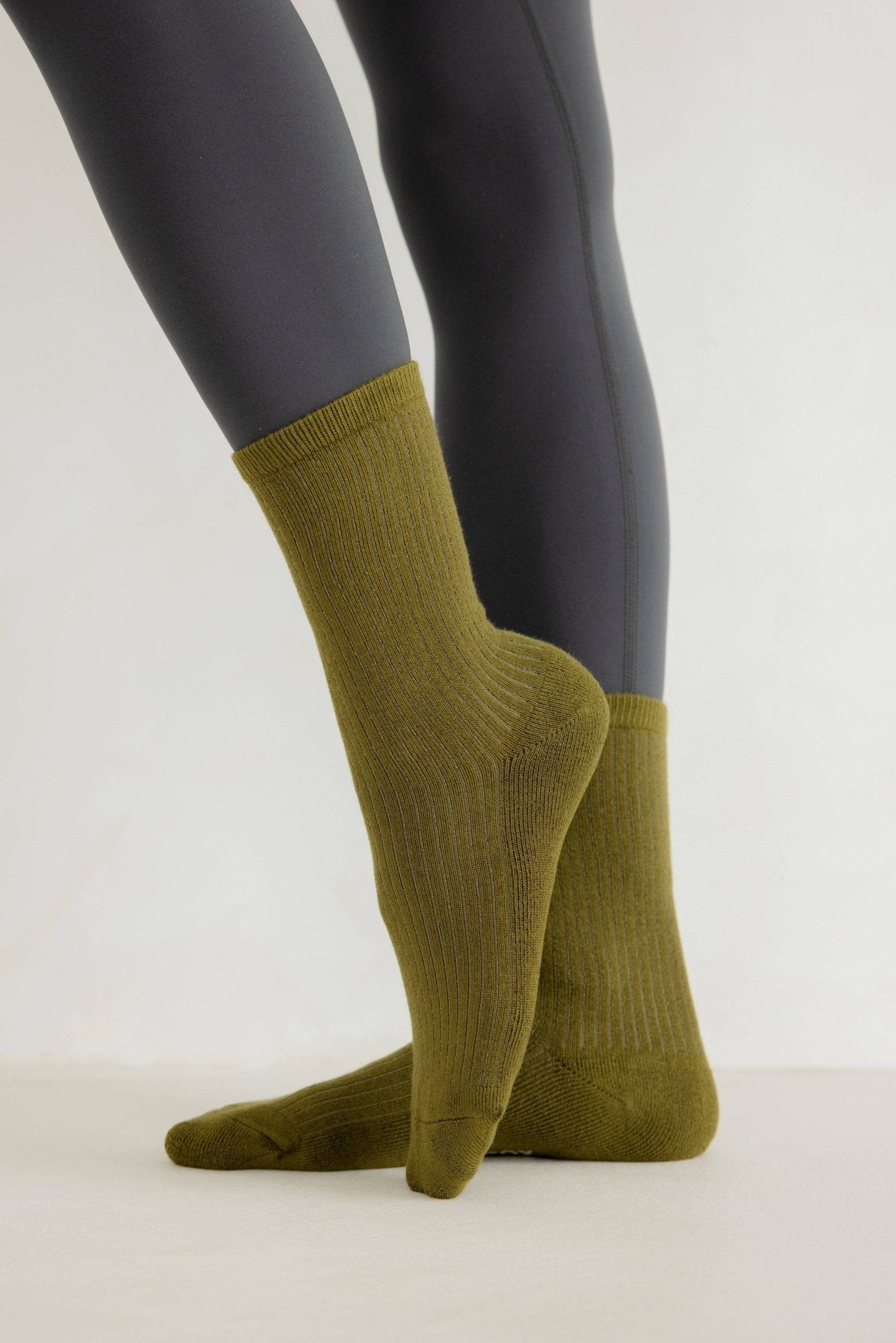 The Everyday Socks - 100% Bamboo - Khaki